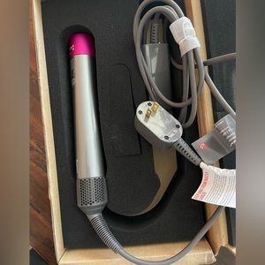Dyson air wrap 1